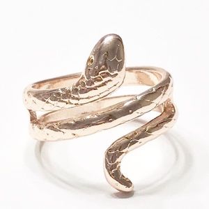 New Gold Snake Ring size 5.5